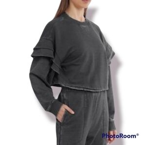 NWT 7 For All Mankind Ruffle Shoulder Crew Neck Top